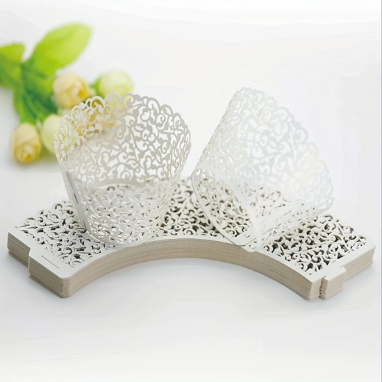 Lace Cupcake Wrappers – Pearly Off White