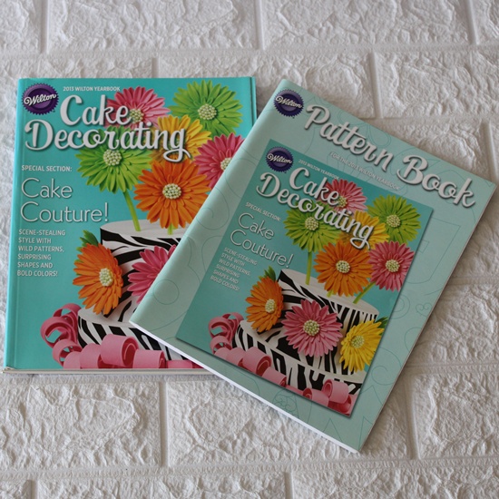 Wilton Cake Decorating & Pattern Book
