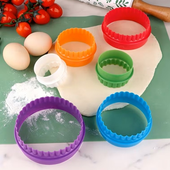 Circle Cookie Cutters – Set of 6
