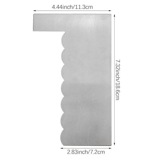 Cake Smoother with Textured Edge