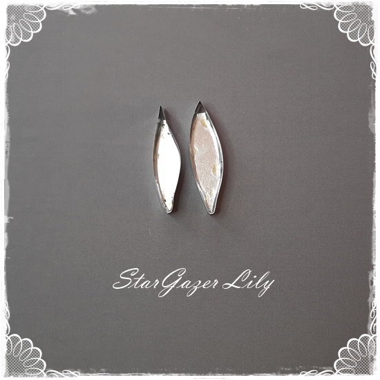 Stargazer Lily Cutter Set