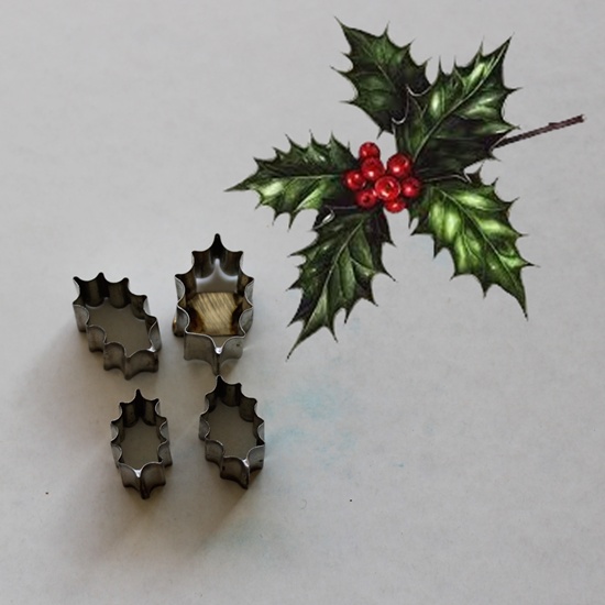 Holly Leaves – small