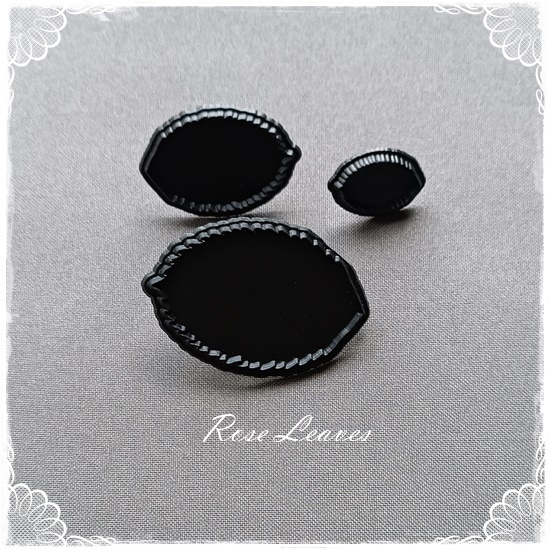 Rose Leaves – Jem