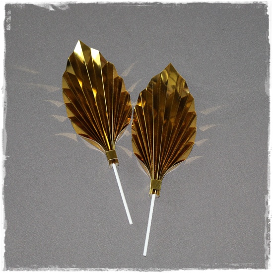 Palm Paper Leaf Fan – Gold