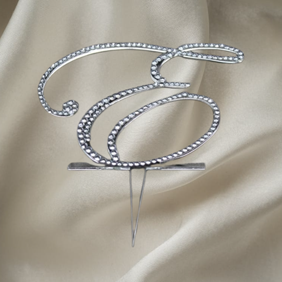 Monogram – E