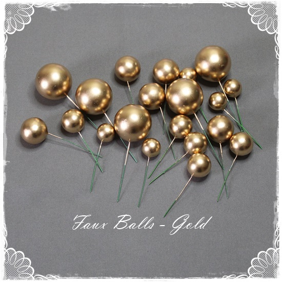 Faux Balls Cake Topper Set For Cake Decorating – Gold – 20pc