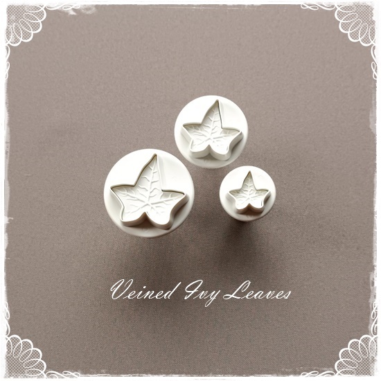 PME – Veined Ivy Leaf Plunger Cutter