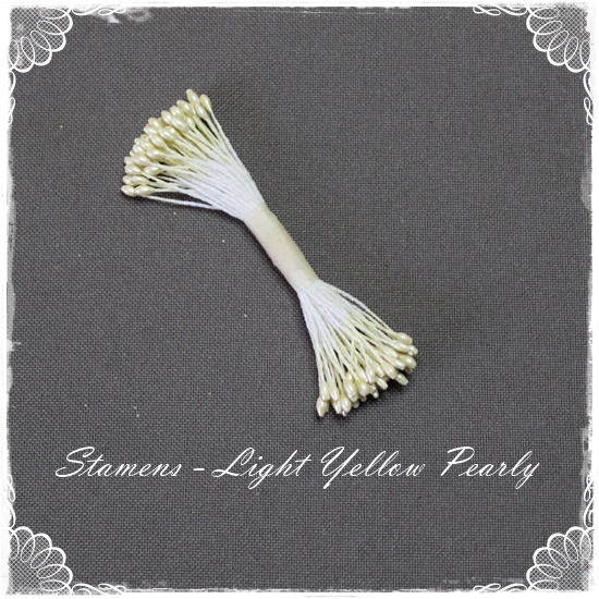 Stamens-Medium-Light Yellow Pearly