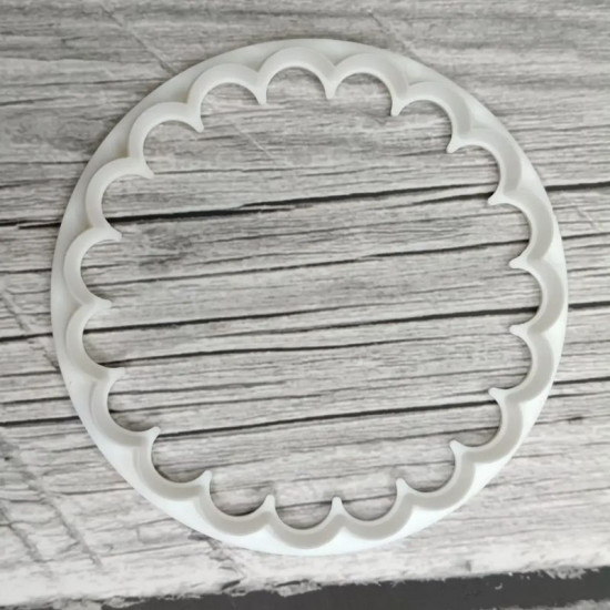 Frilly Plaque Cutter