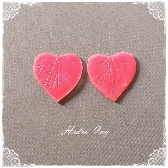 Hedra Ivy Veiner
