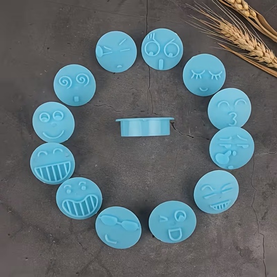 Cookie Cutter with Funny Face Embossers