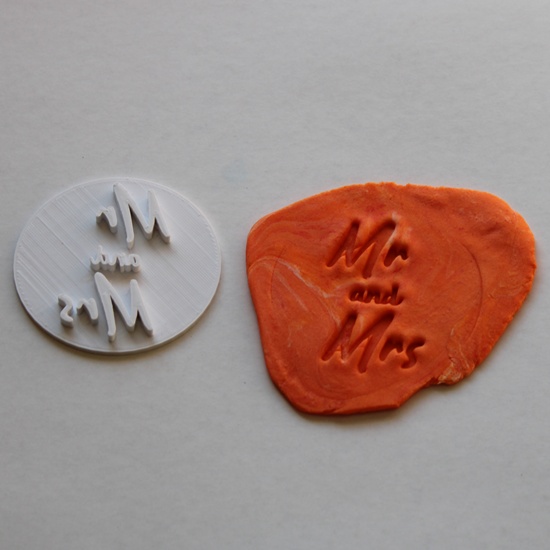 Fondant Stamp – Mr & Mrs