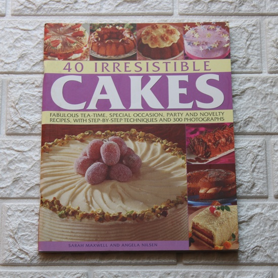 40 Irresistible CAKES