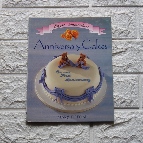 Sugar Inspirations – Anniversary Cakes