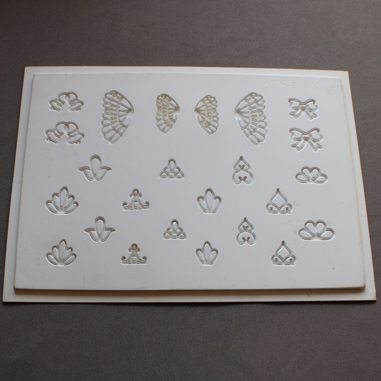 Chocolate / Lace Filigree Mould